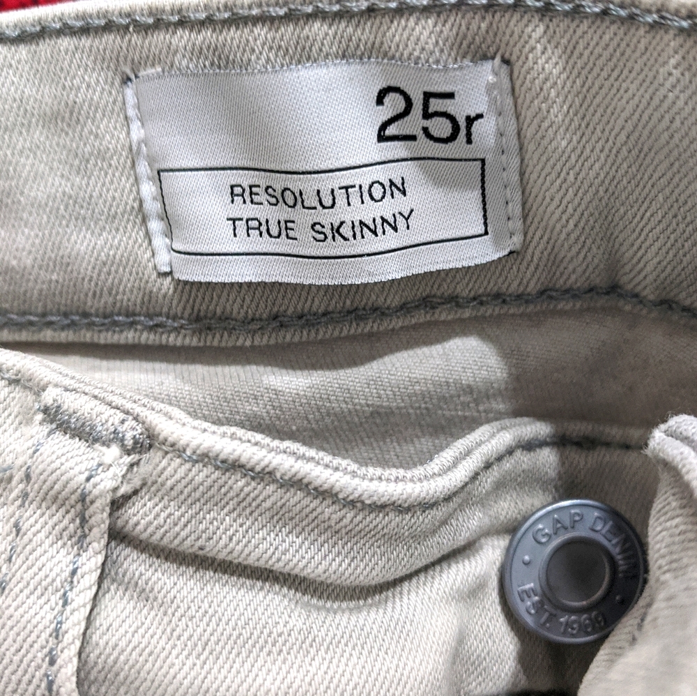 Skinny True Resolution white wash jeans